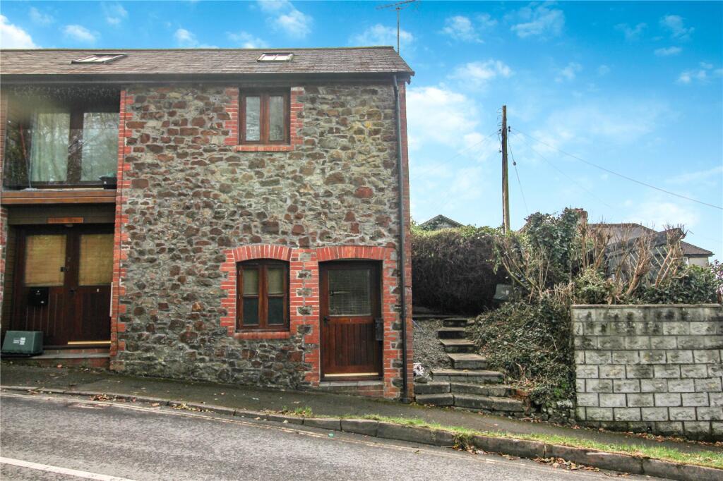1 bed End of Terrace for rent in Holsworthy. From Bond Oxborough Phillips - Holsworthy 1 bed End of Terrace for rent in Holsworthy. From Bond Oxborough Phillips - Holsworthy