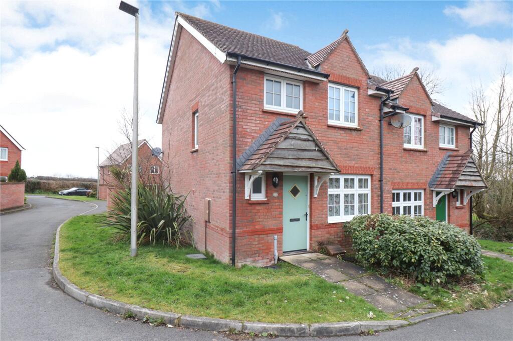3 bed Semi Detached for rent in Holsworthy. From Bond Oxborough Phillips - Holsworthy 3 bed Semi Detached for rent in Holsworthy. From Bond Oxborough Phillips - Holsworthy