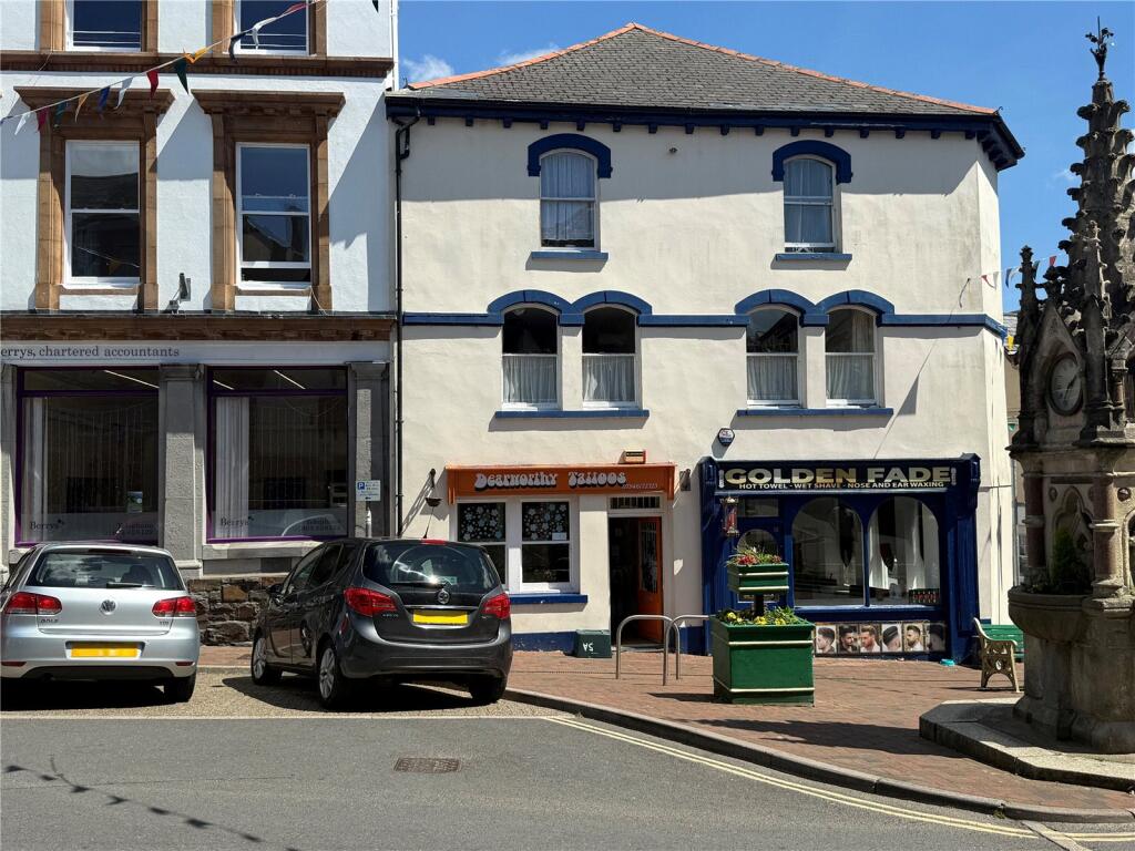 4 bed 1st Floor Flat for rent in Great Torrington. From Bond Oxborough Phillips - Torrington 4 bed 1st Floor Flat for rent in Great Torrington. From Bond Oxborough Phillips - Torrington