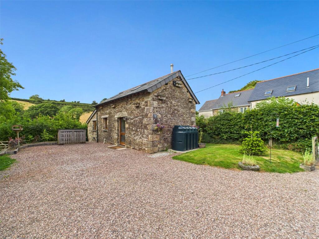 2 bed Barn Conversion for rent in Okehampton. From Bond Oxborough Phillips - Wadebridge