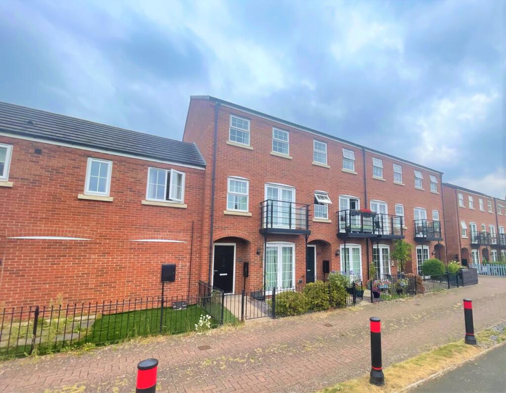 4 bed Detached for rent in Kidderminster. From Bagleys Sales & Rentals - Kidderminster