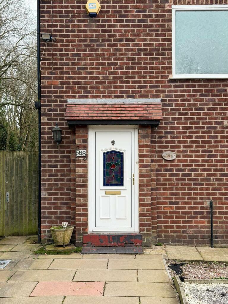 3 bed Semi Detached for rent in Gatley. From Black Stone Estate Agents - Manchester 3 bed Semi Detached for rent in Gatley. From Black Stone Estate Agents - Manchester