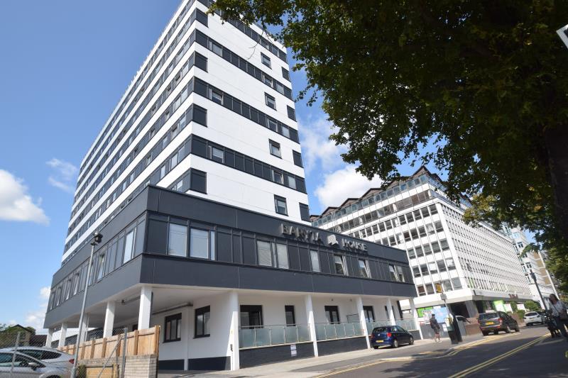 1 bed 1st Floor Flat for rent in Southend-on-Sea. From Ayers & Cruiks - Southend