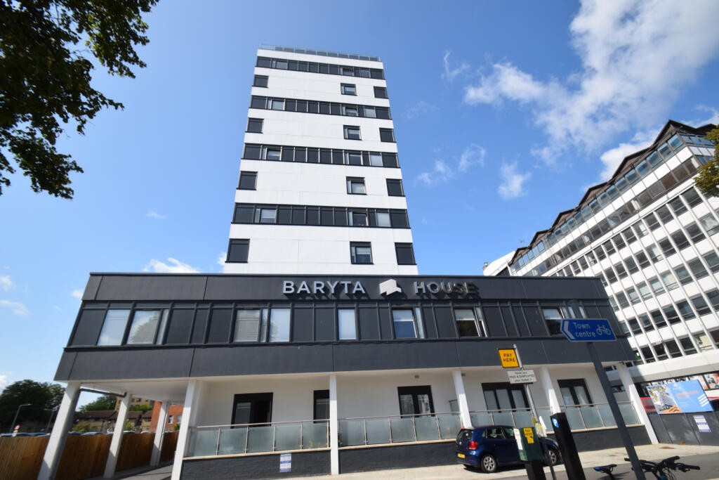 2 bed 1st Floor Flat for rent in Southend-on-Sea. From Ayers & Cruiks - Southend 2 bed 1st Floor Flat for rent in Southend-on-Sea. From Ayers & Cruiks - Southend