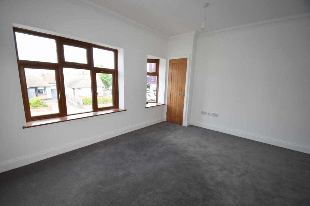 1 bed 1st Floor Flat for rent in Hadleigh. From Ayers & Cruiks - Southend