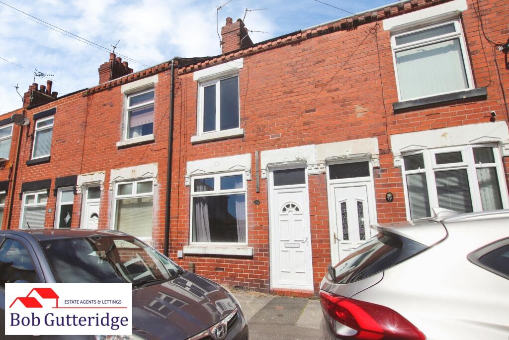 2 bed Mid Terraced House for rent in Newcastle-under-Lyme. From Bob Gutteridge - Newcastle Under Lyme