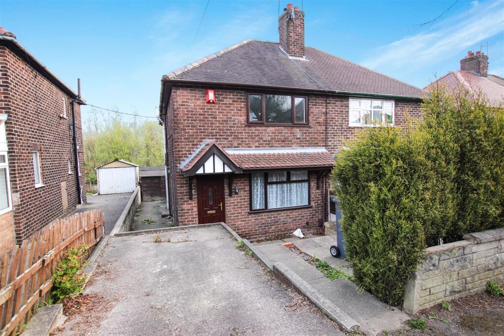 3 bed Semi Detached for rent in Newcastle-under-Lyme. From Bob Gutteridge - Newcastle Under Lyme 3 bed Semi Detached for rent in Newcastle-under-Lyme. From Bob Gutteridge - Newcastle Under Lyme