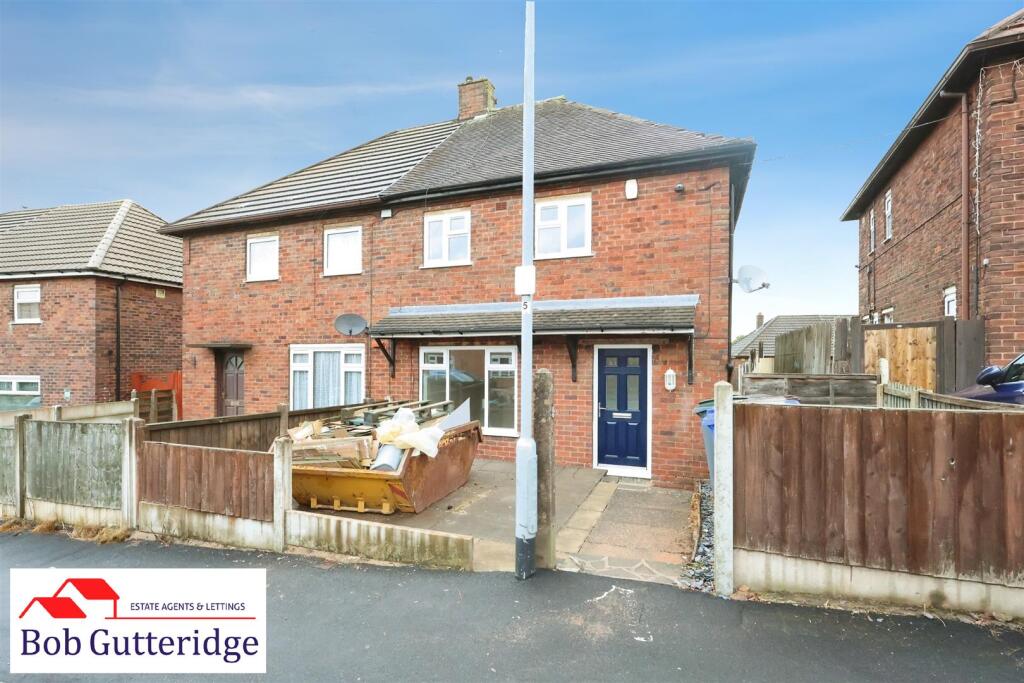3 bed Semi Detached for rent in Stoke-on-Trent. From Bob Gutteridge - Newcastle Under Lyme 3 bed Semi Detached for rent in Stoke-on-Trent. From Bob Gutteridge - Newcastle Under Lyme