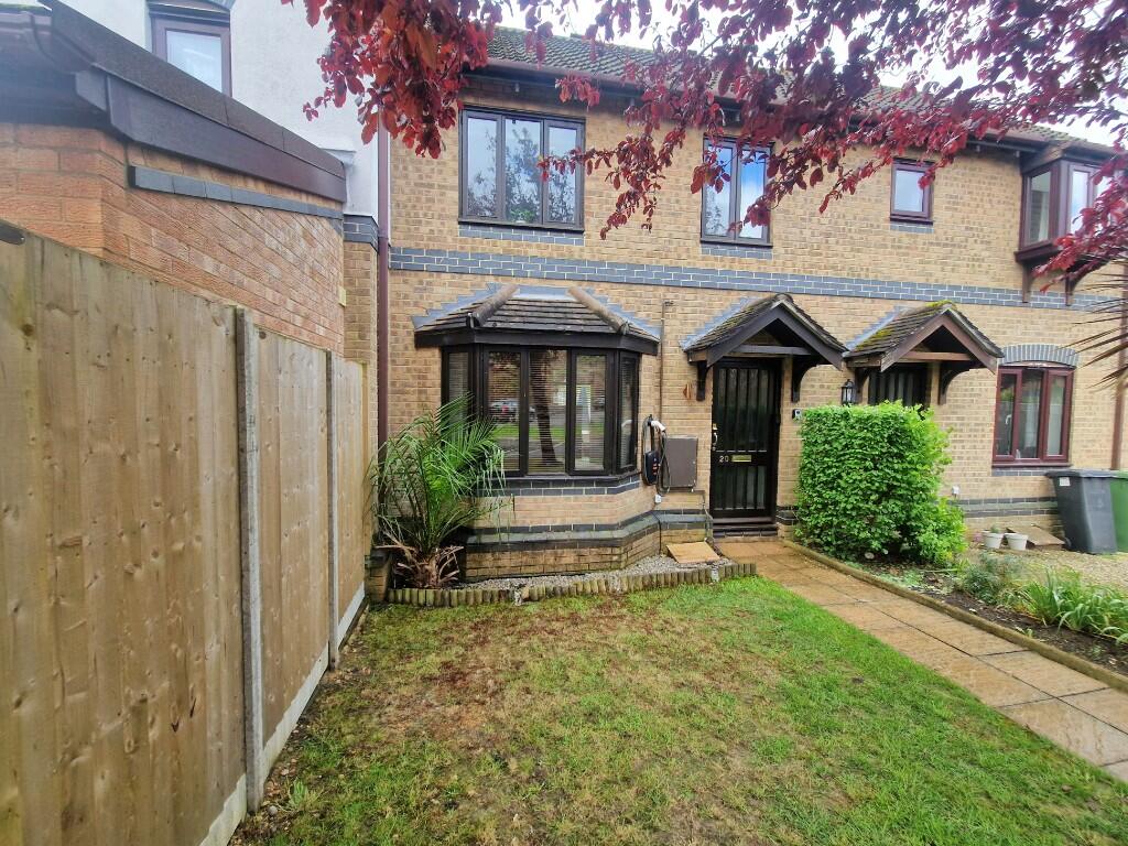 3 bed Mid Terraced House for rent in Hamble-le-Rice. From Brambles Estate Agents (Warsash) Ltd - Bursledon