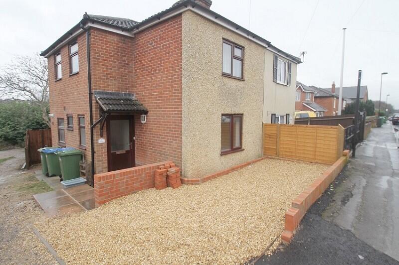 1 bed 1st Floor Flat for rent in Southampton. From Brambles Estate Agents (Warsash) Ltd - Bursledon
