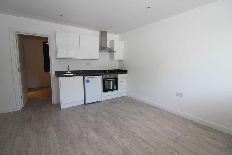 1 bed Flat for rent in Tonbridge. From Bracketts