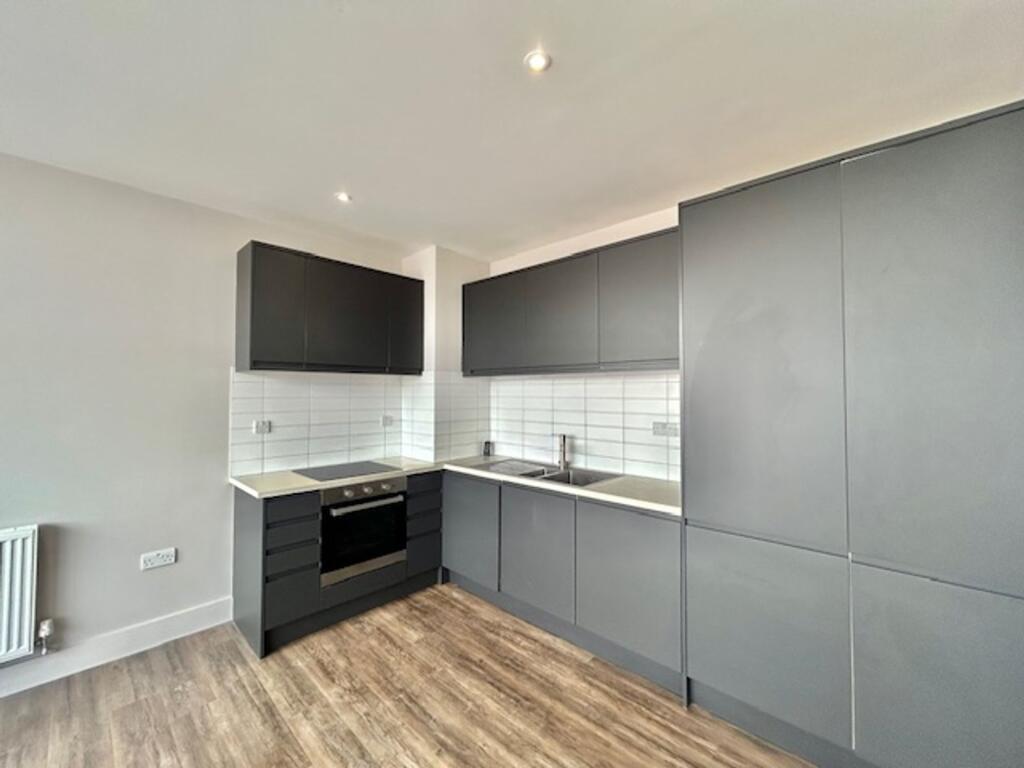 2 bed 1st Floor Flat for rent in Tonbridge. From Bracketts Chartered Surveyors - Tonbridge 2 bed 1st Floor Flat for rent in Tonbridge. From Bracketts Chartered Surveyors - Tonbridge