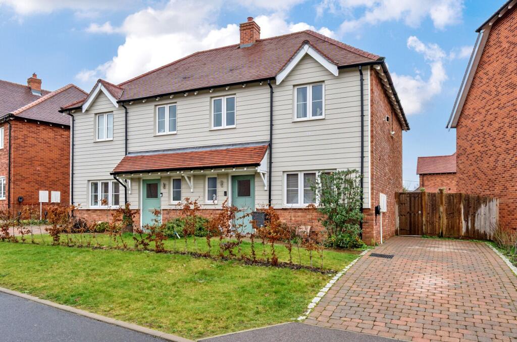 3 bed Semi Detached for rent in Matfield. From Bracketts Chartered Surveyors - Tunbridge Wells