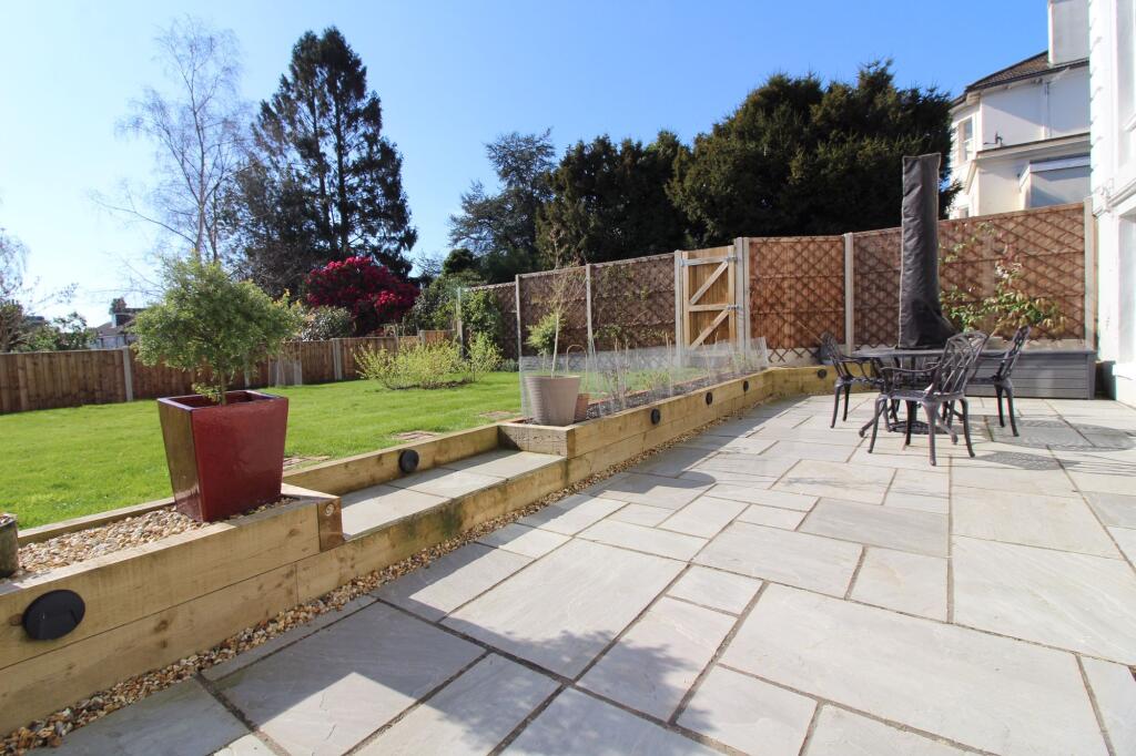 3 bed Not Specified for rent in Southborough. From Bracketts Chartered Surveyors - Tunbridge Wells