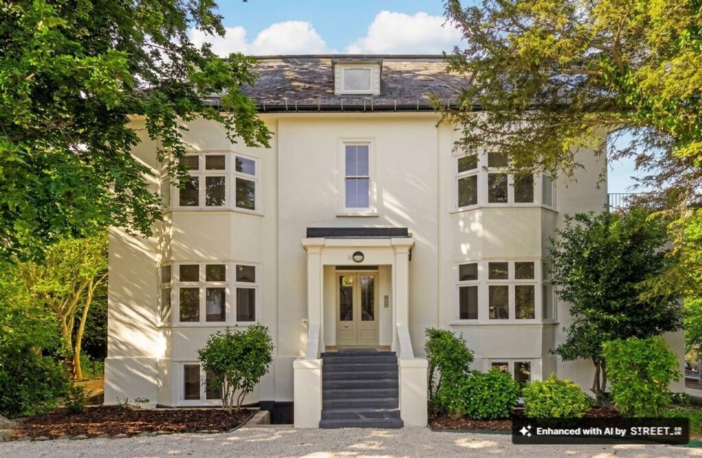 1 bed 1st Floor Flat for rent in Hawkhurst. From Bracketts Chartered Surveyors - Tunbridge Wells 1 bed 1st Floor Flat for rent in Hawkhurst. From Bracketts Chartered Surveyors - Tunbridge Wells