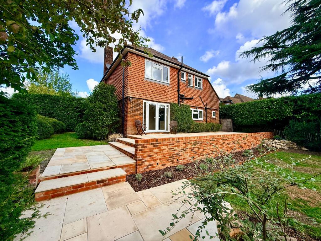 3 bed House (unspecified) for rent in Bidborough. From Bracketts Chartered Surveyors - Tunbridge Wells 3 bed House (unspecified) for rent in Bidborough. From Bracketts Chartered Surveyors - Tunbridge Wells