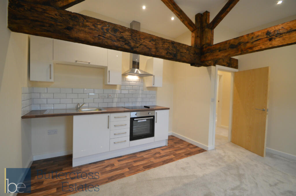2 bed 1st Floor Flat for rent in Newark-on-Trent. From Buttercross Estates - Newark