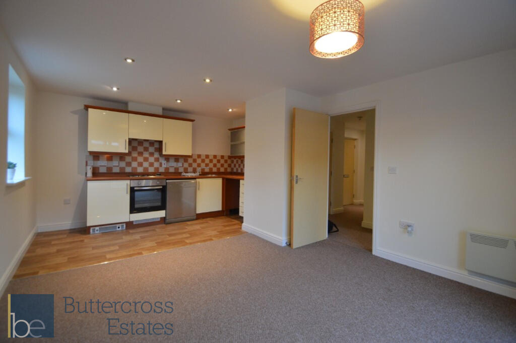 2 bed 1st Floor Flat for rent in Barnby in the Willows. From Buttercross Estates - Newark