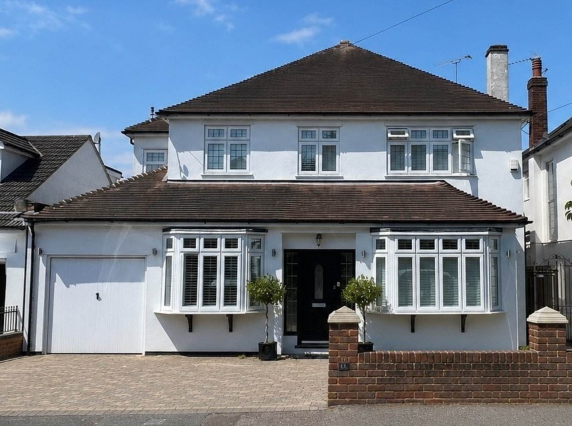 5 bed Detached for rent in Brentwood. From HS Estate Agents 5 bed Detached for rent in Brentwood. From HS Estate Agents