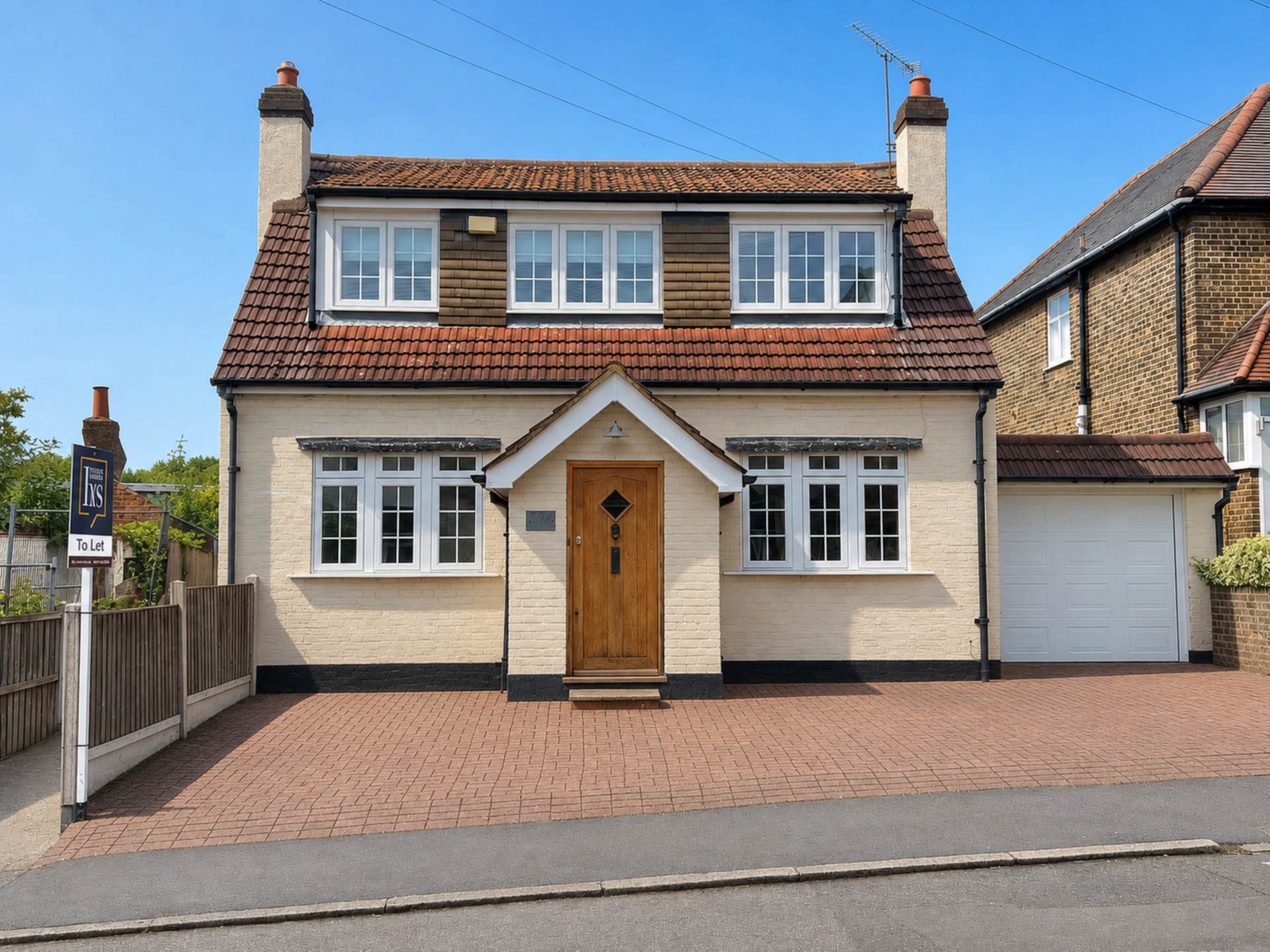 4 bed Detached for rent in Brentwood. From HS Estate Agents 4 bed Detached for rent in Brentwood. From HS Estate Agents