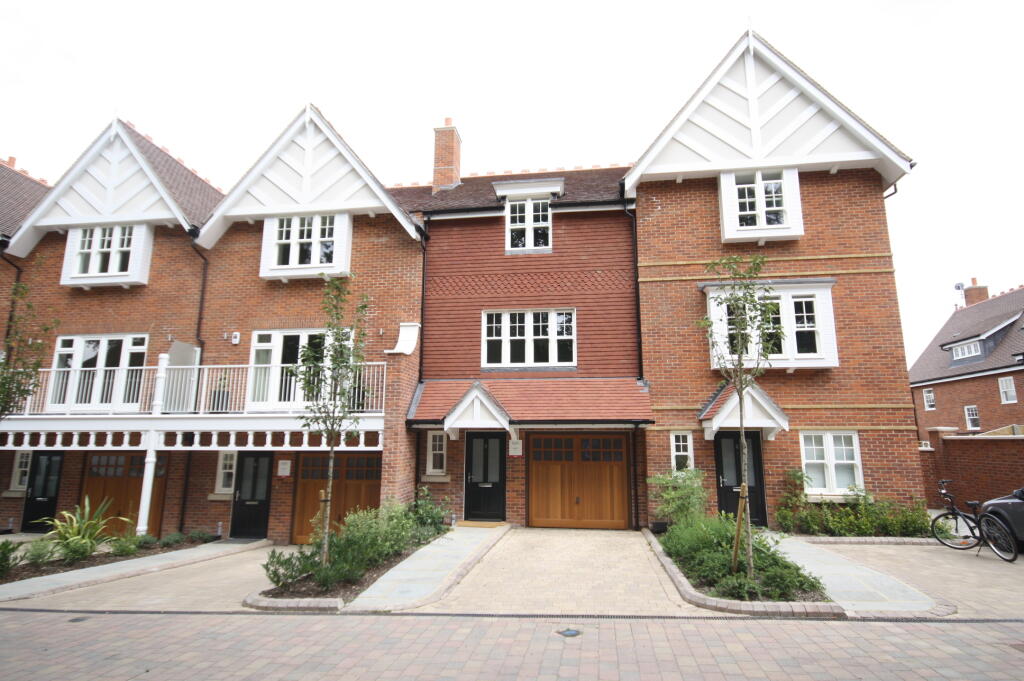 4 bed Town House for rent in Maidenhead. From Braxton - Maidenhead