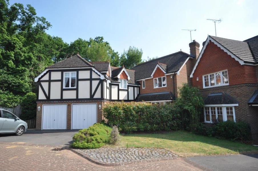 5 bed Detached for rent in Trumps Green. From Barton Wyatt - Virginia Water