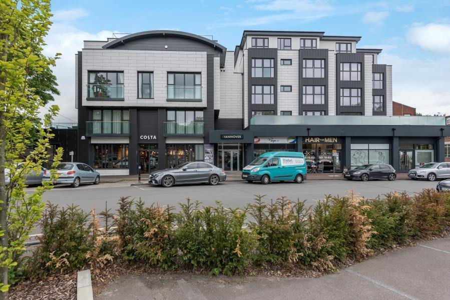 2 bed Apartment for rent in Virginia Water. From Barton Wyatt - Virginia Water
