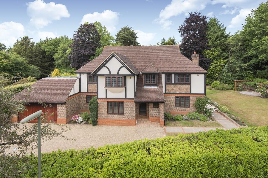 4 bed Detached for rent in Virginia Water. From Barton Wyatt - Virginia Water 4 bed Detached for rent in Virginia Water. From Barton Wyatt - Virginia Water