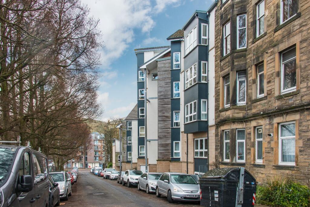 2 bed 1st Floor Flat for rent in Edinburgh. From Bruce Rae Property Management - Edinburgh