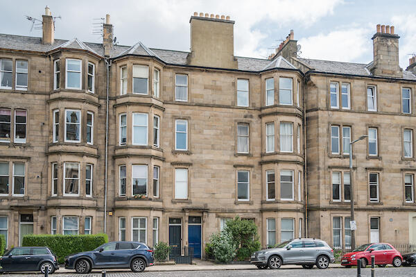 2 bed 1st Floor Flat for rent in Edinburgh. From Bruce Rae Property Management - Edinburgh