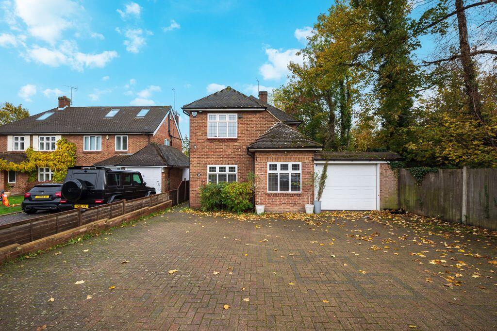 4 bed Detached for rent in Keston. From Browne Estates - Bromley 4 bed Detached for rent in Keston. From Browne Estates - Bromley
