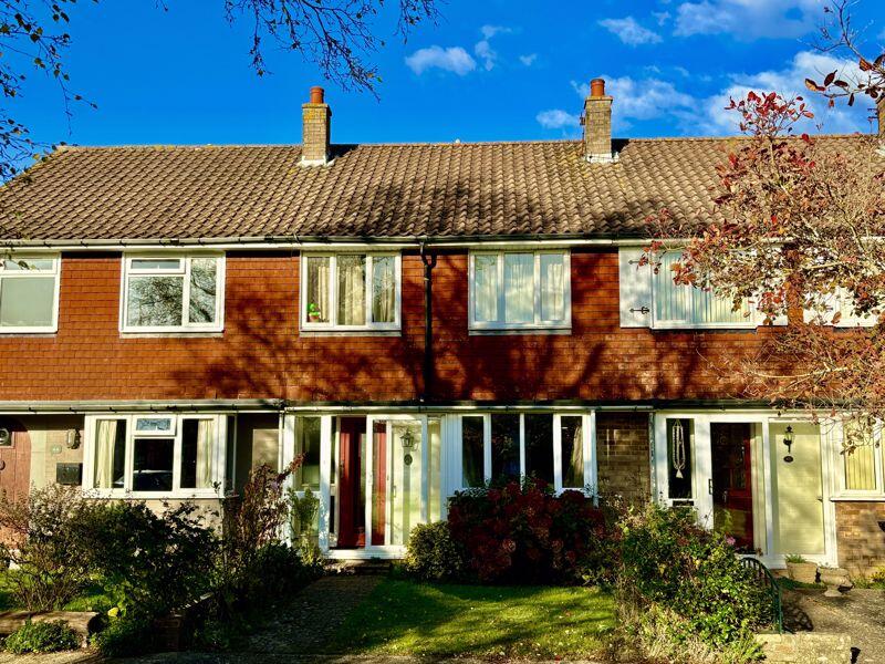 3 bed Mid Terraced House for rent in Emsworth. From Borland & Borland - Emsworth