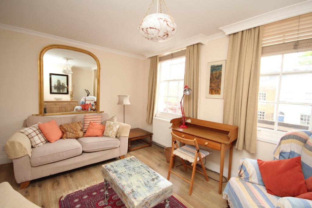 2 bed Flat for rent in London. From Bryan Estates - Islington