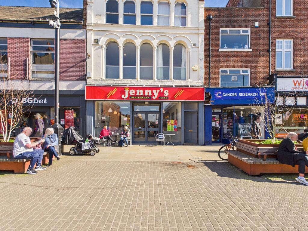 2 bed Apartment for rent in Kettering. From Berrys - Kettering