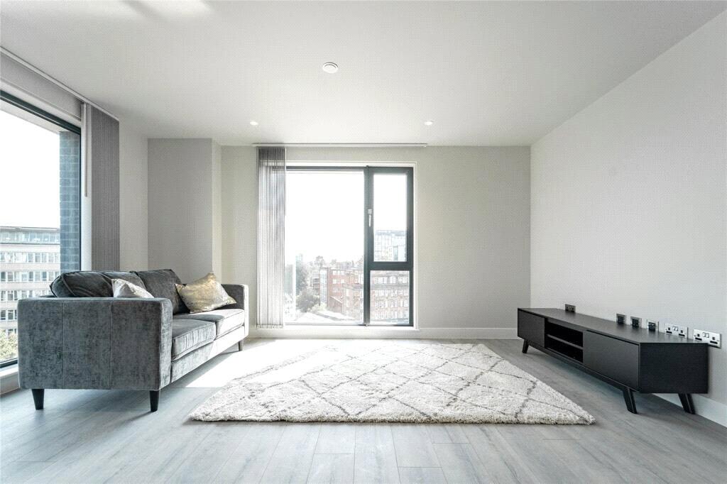 2 bed Apartment for rent in Birmingham. From Black & Golds Estate Agents - Solihull