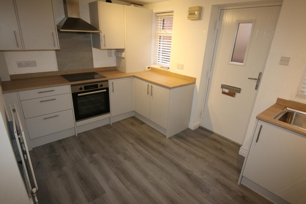 3 bed Mid Terraced House for rent in Durham. From Ben Charles - Durham