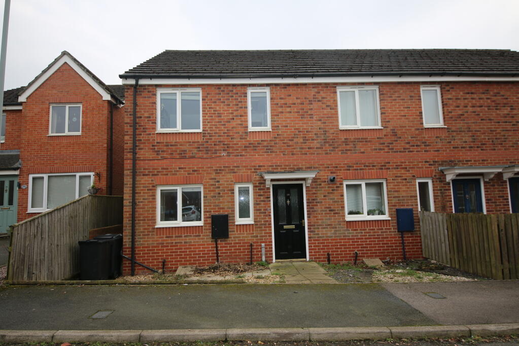 3 bed End of Terrace for rent in Durham. From Ben Charles - Durham