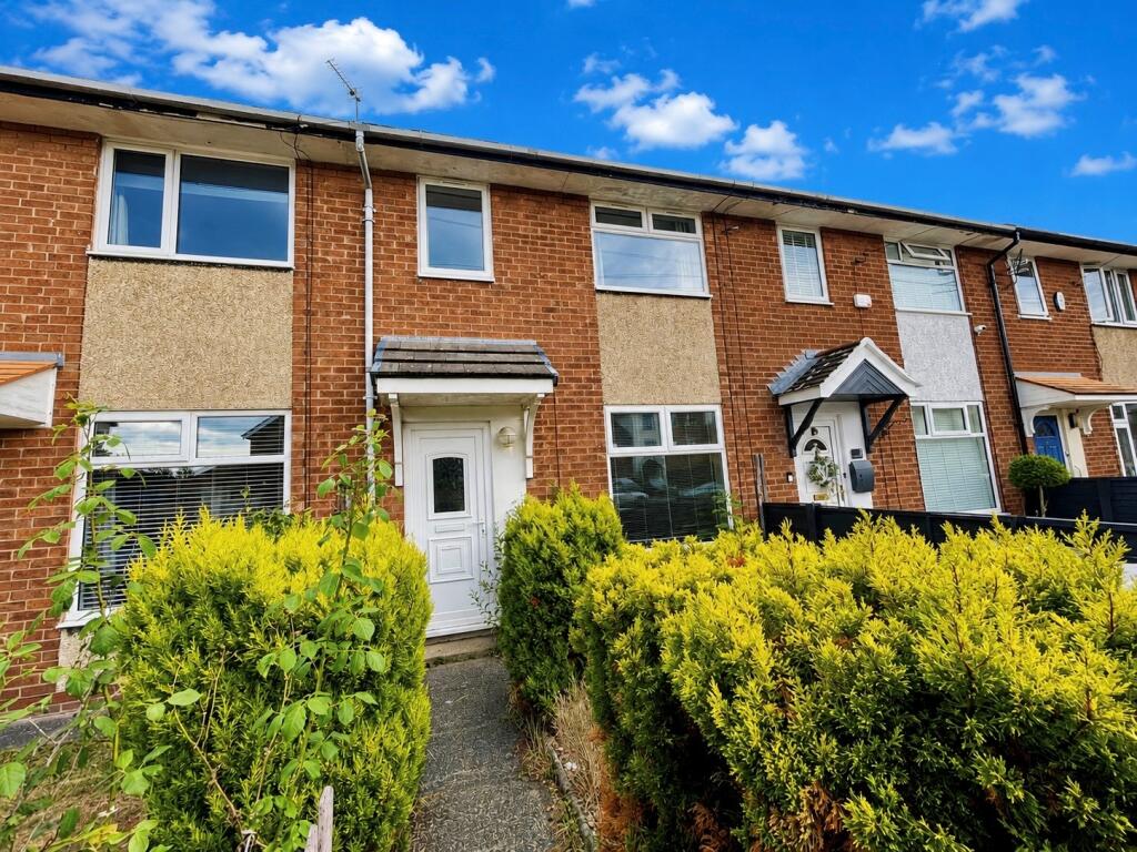 2 bed Mid Terraced House for rent in Wilmslow. From Bridgfords Lettings - Alderley Edge