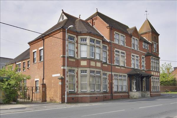 1 bed Apartment for rent in Ludgershall. From Brockenhurst Estate Agents - Ludgershall