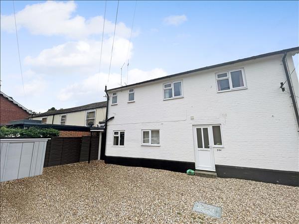 1 bed Apartment for rent in Whitchurch. From Brockenhurst Estate Agents - Ludgershall 1 bed Apartment for rent in Whitchurch. From Brockenhurst Estate Agents - Ludgershall
