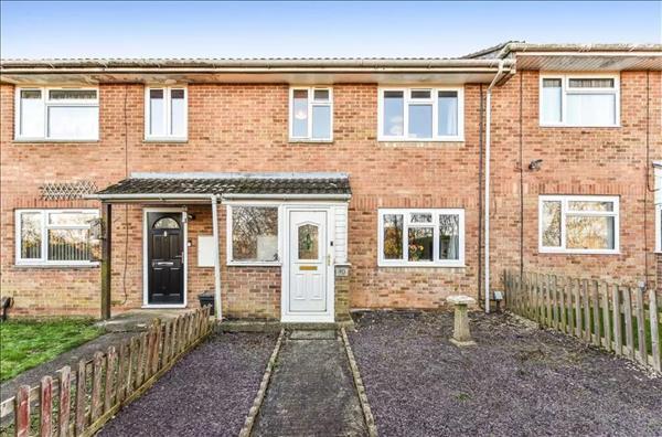 3 bed Mid Terraced House for rent in Ludgershall. From Brockenhurst Estate Agents - Ludgershall 3 bed Mid Terraced House for rent in Ludgershall. From Brockenhurst Estate Agents - Ludgershall