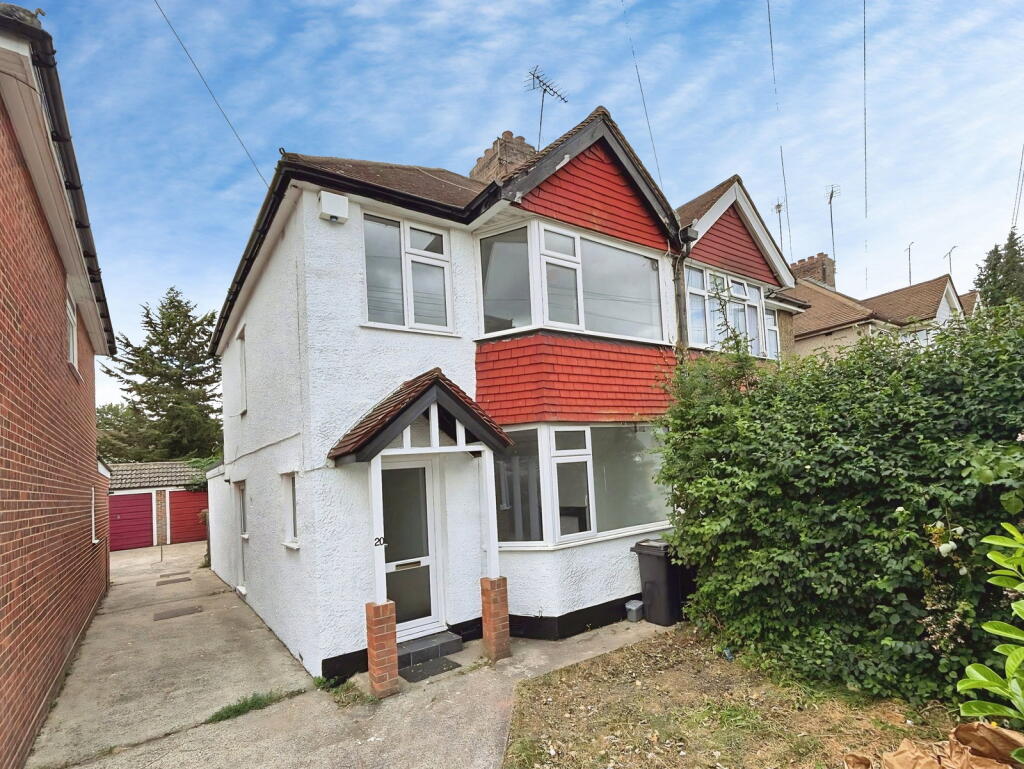 3 bed Semi Detached for rent in Swanley. From Brookbanks Estate Agents - Swanley 3 bed Semi Detached for rent in Swanley. From Brookbanks Estate Agents - Swanley