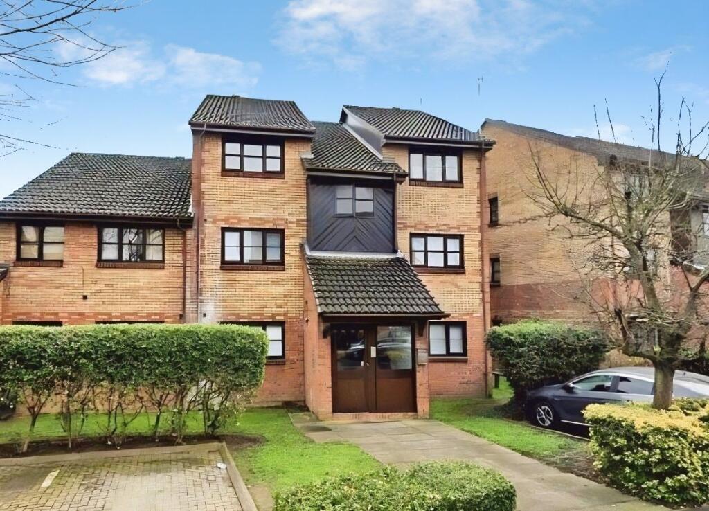 1 bed House (unspecified) for rent in Crayford. From Brookbanks Estate Agents - Swanley