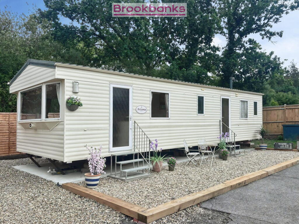 2 bed Mobile home for rent in Sissinghurst. From Brookbanks Estate Agents - Swanley 2 bed Mobile home for rent in Sissinghurst. From Brookbanks Estate Agents - Swanley