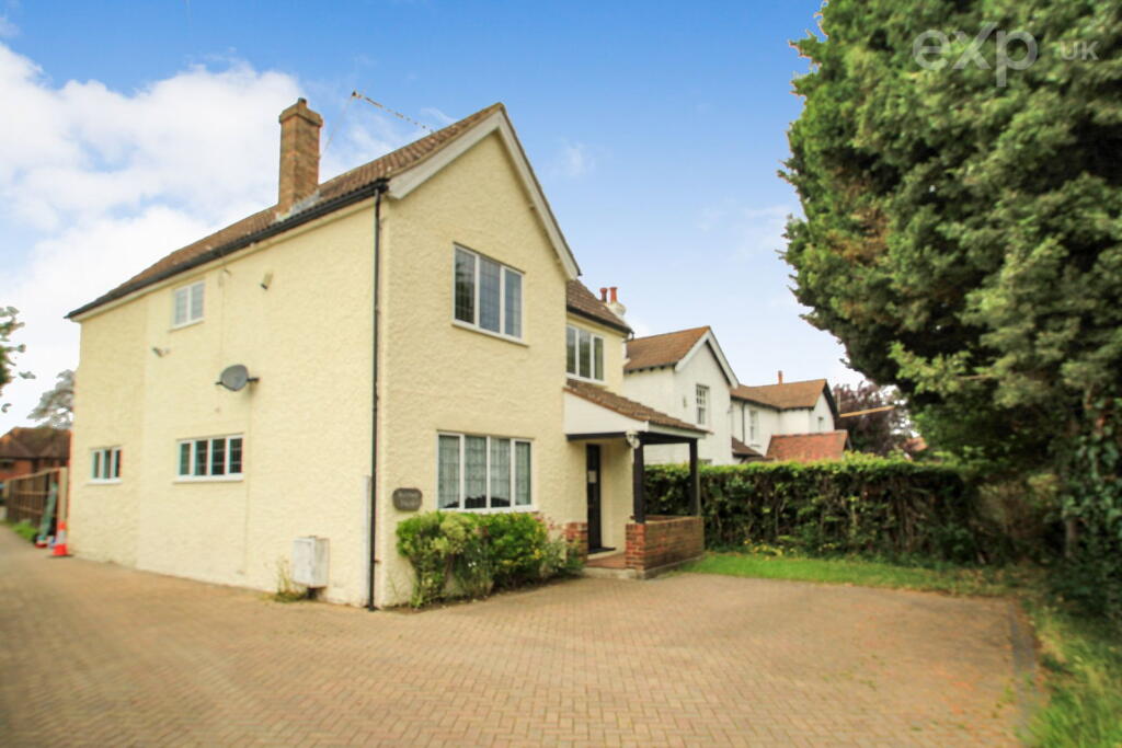 5 bed Detached for rent in Hartley. From Brookbanks Estate Agents - Swanley 5 bed Detached for rent in Hartley. From Brookbanks Estate Agents - Swanley