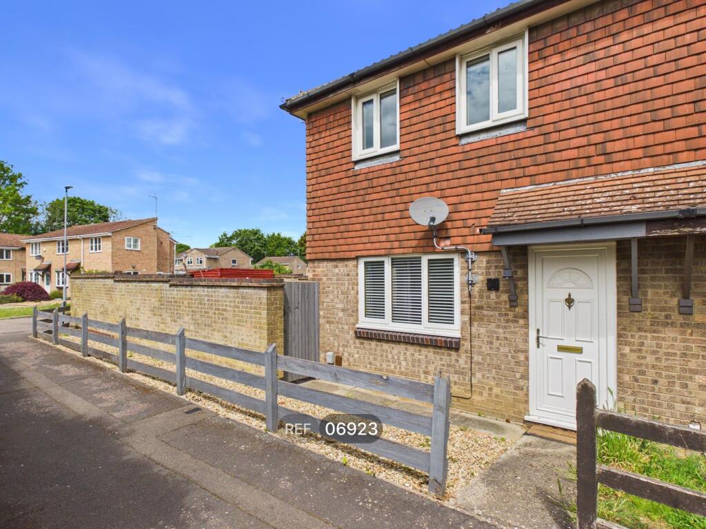 1 bed Mid Terraced House for rent in Yaxley. From Brookdale Property Management Services Ltd - Peterborough 1 bed Mid Terraced House for rent in Yaxley. From Brookdale Property Management Services Ltd - Peterborough