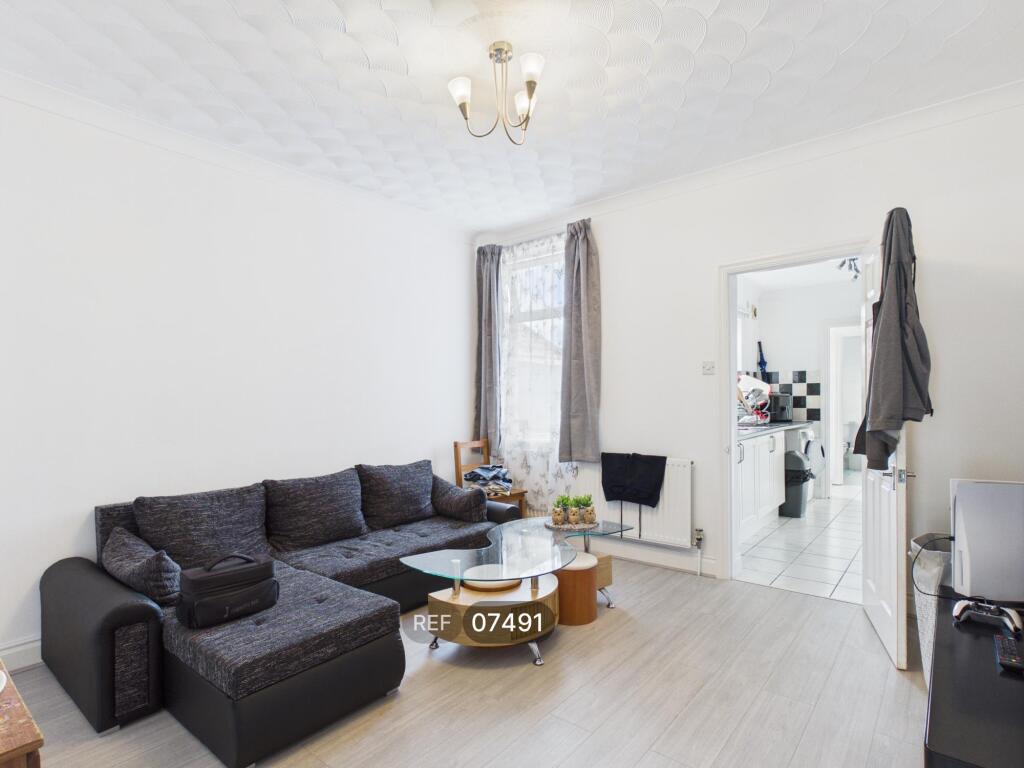 3 bed Mid Terraced House for rent in Peterborough. From Brookdale Property Management Services Ltd - Peterborough