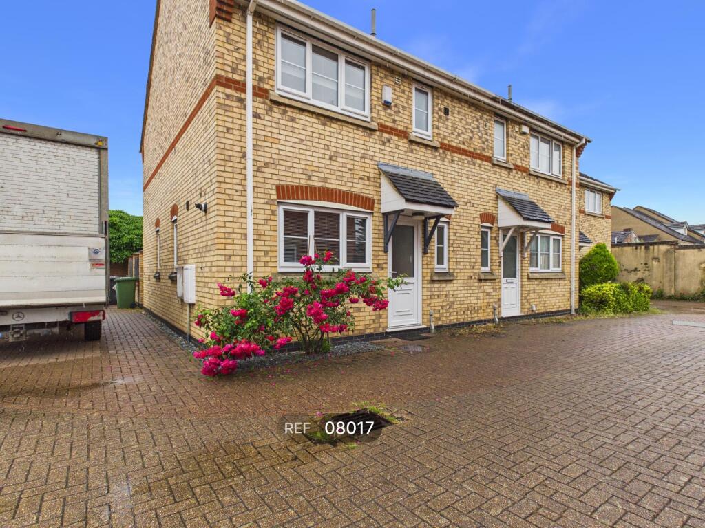 3 bed Semi Detached for rent in Peterborough. From Brookdale Property Management Services Ltd - Peterborough 3 bed Semi Detached for rent in Peterborough. From Brookdale Property Management Services Ltd - Peterborough