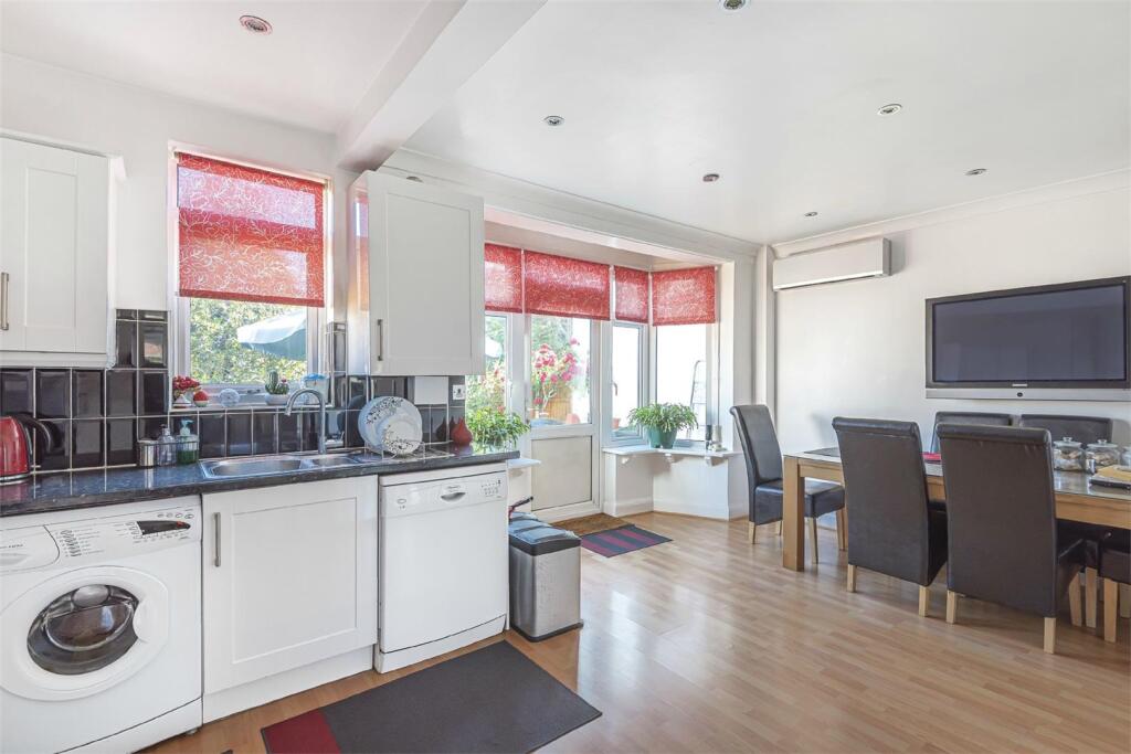 4 bed Mid Terraced House for rent in Wembley. From Bryan Maher - Wembley
