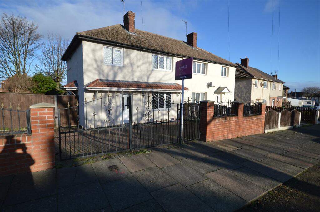 3 bed Semi-Detached House for rent in Castleford. From Castle Dwellings Ltd